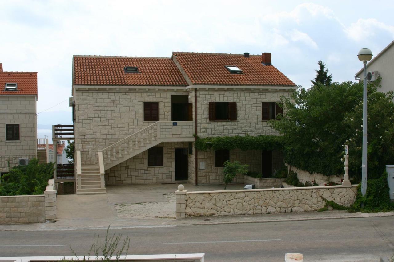 Apartments Bezmalinovic 2 Bol Esterno foto