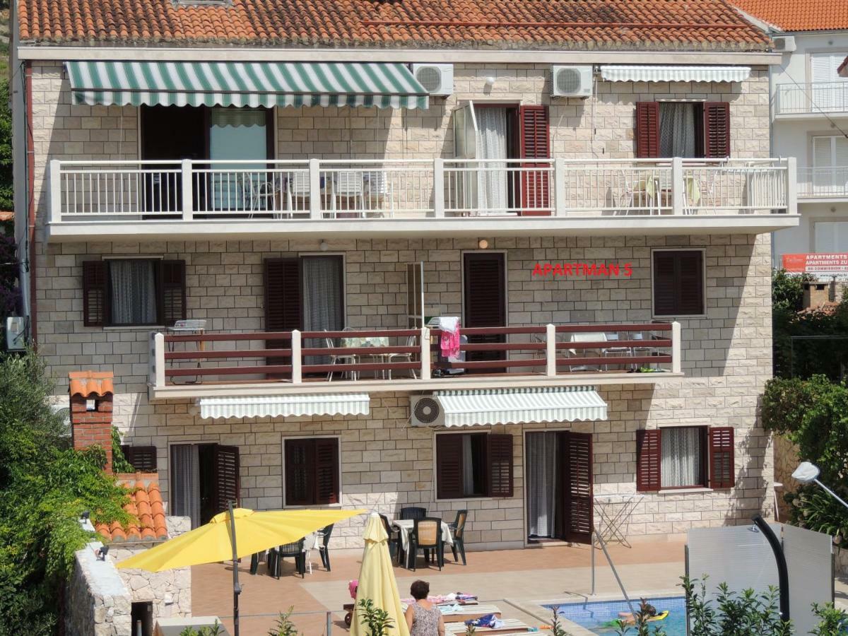 Apartments Bezmalinovic 2 Bol Esterno foto